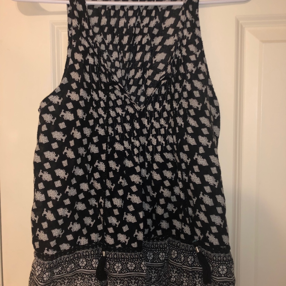 American Eagle Black and White Tank Top